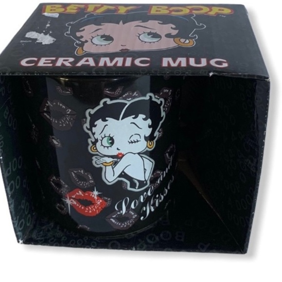 Betty Boop Ceramic Mug 11 oz - Picture 5 of 7